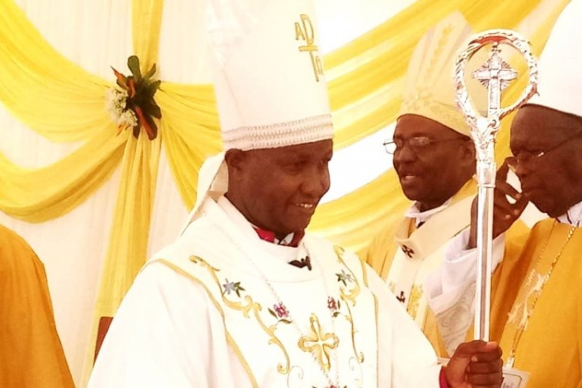 ORDINATION ÉPISCOPALE DE S.E. MGR SALVATOR NICITERETSE, NOUVEL ÉVEQUE DU DIOCESE DE BURURI