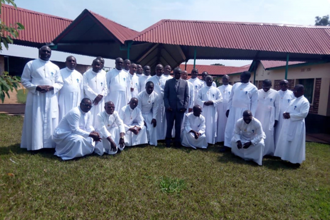 ELECTIONS DU SUPERIEUR GENERAL ET CONSEILLERS DE LA CONGREGATION DES FRERES BENE-YOZEFU