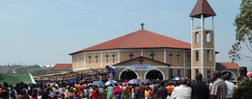 Diyoseze ya Ngozi yaragabanye iparuwase nshasha mu gihe yariko yakira Umwaka mushasha w’ubutumwa