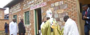 IBITARO BISHASHA I BUGENDANA: IKINDI CAMWA C'UBUCUTI BW'AMADIYOSEZE YA GITEGA NA EICHSTAETT.