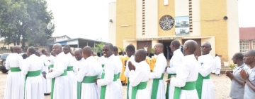 PROFESSION DES VOEUX CHEZ LES FRERES BENE-PAULO, UNE OCCASION DE CELEBRER L'ORDINATION SACERDOTALE