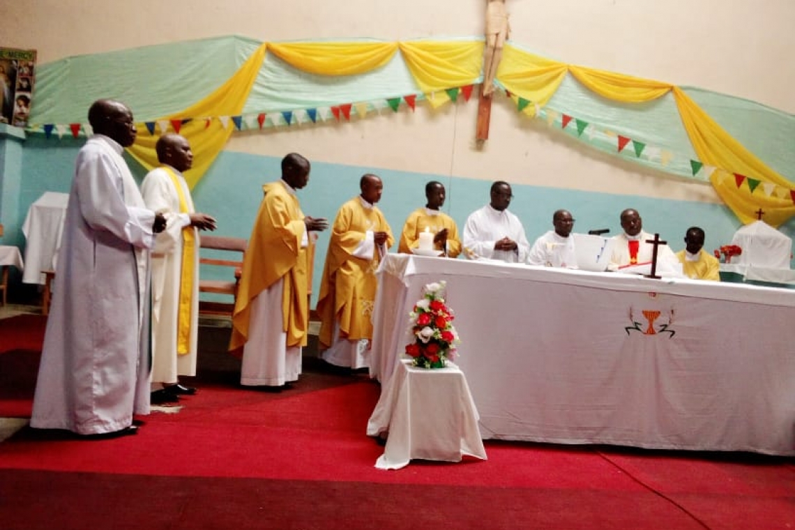 MESSE D’ACTION DE GRACE EN PAROISSE MUKUNGU DU DIOCESE CATHOLIQUE DE BUBANZA