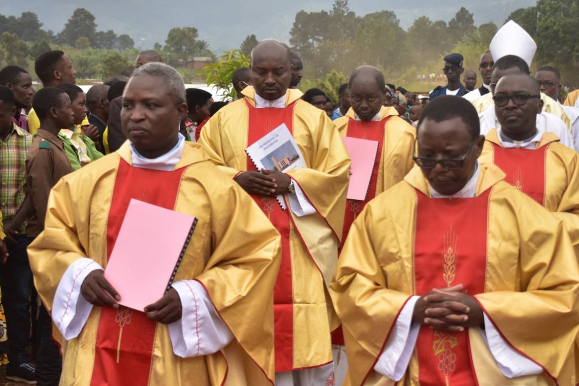 DISPOSITION DU PERSONNEL ECCLESIASTIQUE DE L'ARCHIDIOCESE DE BUJUMBURA, ANNEE PASTORALE 2020-2021