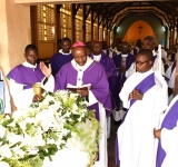 LA MESSE DE REQUIEM ET LES CEREMONIES DES OBSEQUES DE FEU ABBE ATHANASE NSABIMANA