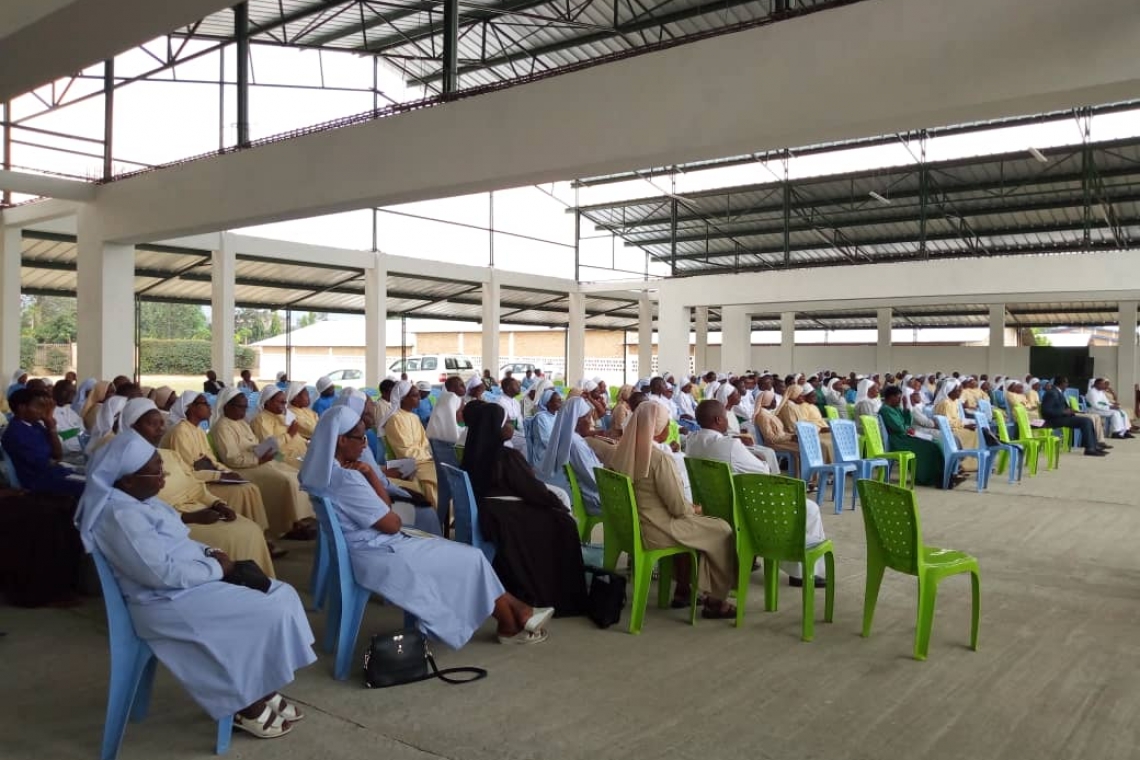 ANIMATION MISSIONNAIRE POUR LES RELIGIEUX ET REGIEUSES DE LA MAIRIE DE BUJUMBURA 