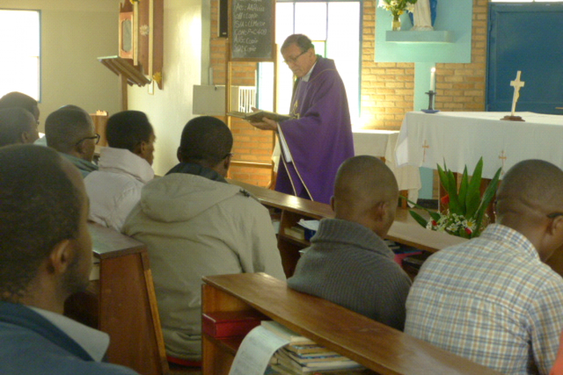 RECOLLECTION DE L’AVENT AU GRAND SÉMINAIRE SAINT JEAN PAUL II DE GITEGA 