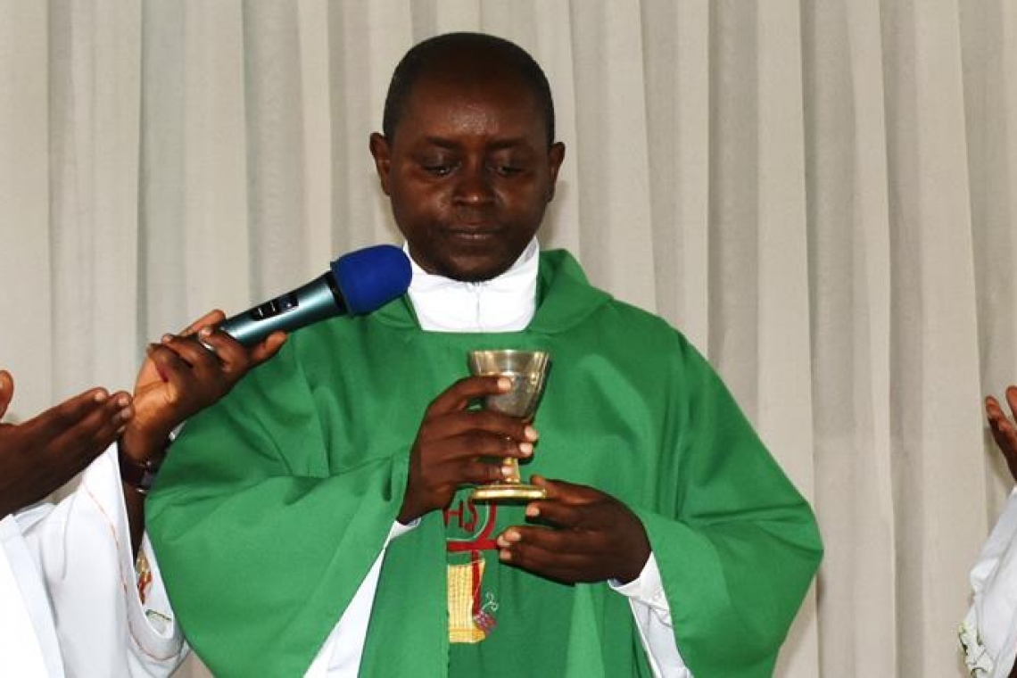 NECROLOGIE: L'ARCHIDIOCESE DE BUJUMBURA EPROUVE, MGR JEAN LOUIS NAHIMANA S'EN EST RETOURNE VERS LE PERE