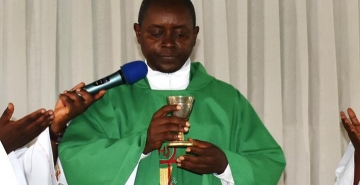 NECROLOGIE: L'ARCHIDIOCESE DE BUJUMBURA EPROUVE, MGR JEAN LOUIS NAHIMANA S'EN EST RETOURNE VERS LE PERE