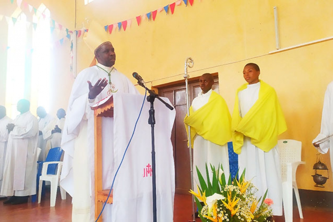 LE PETIT SEMINAIRE SAINT JOSEPH DE MUREKE A VECU LA JOIE DE LA SOLENNITE DE SAINT JOSEPH EN COMPAGNIE DES ANCIENS DE CE SEMINAIRE