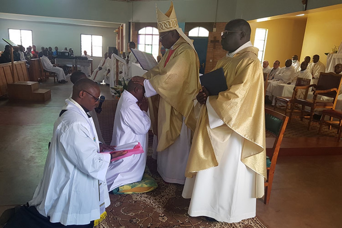 CELEBRATION DE LA SOLENNITE DE SAINT JOSEPH, PATRON DU GRAND  SEMINAIRE DE GITEGA