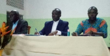 VISITE DES SECRETAIRES DES COMMISSIONS DES OEUVRES PONTIFICALES MISSIONNAIRES (O.P.M.) AU GRAND SEMINAIRE DE BUJUMBURA