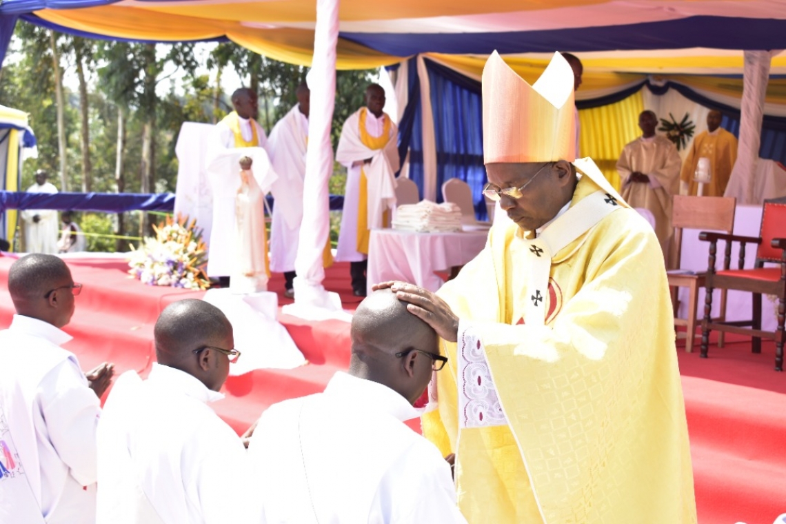 ORDINATION DIACONALE, SACERDOTALE ET COLLATION DES MINISTERES 2021