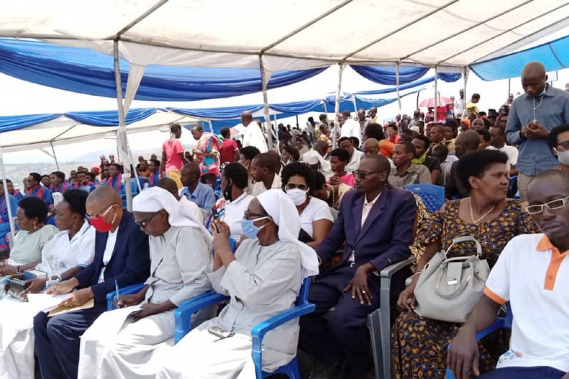 ISHURE « RABBI, MUKAMA MENYEKANA », RYARAYE RYUGURUWE MURI DIYOSEZE KATOLIKA YA RUTANA