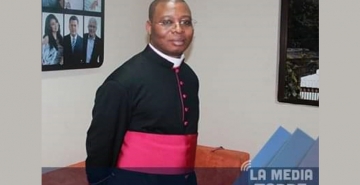 S.E. Mgr DIEUDONNE DATONOU, NOUVEAU NONCE APOSTOLIQUE AU BURUNDI NOMME PAR LE SAINT PERE FRANCOIS (7/10/2021)