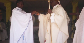 MURI DIYOSEZE KATOLIKA YA RUYIGI, UMWAKA MUSHASHA W’UBUTUMWA HAMWE NA PARUWASI NSHASHA YA MBURI VYARAYE VYUGURUWE!