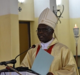 VŒUX D’UN HEUREUX ET FRUCTUEUX MINISTERE AU NOUVEAU NONCE S.E. Mgr DIEUDONNE DATONOU