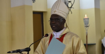 VŒUX D’UN HEUREUX ET FRUCTUEUX MINISTERE AU NOUVEAU NONCE S.E. Mgr DIEUDONNE DATONOU