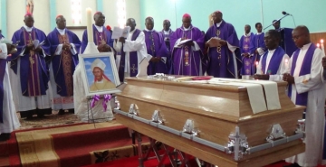 SON EXCELLENCE MONSEIGNEUR VENANT BACINONI REPOSE AUPRES DU SEIGNEUR