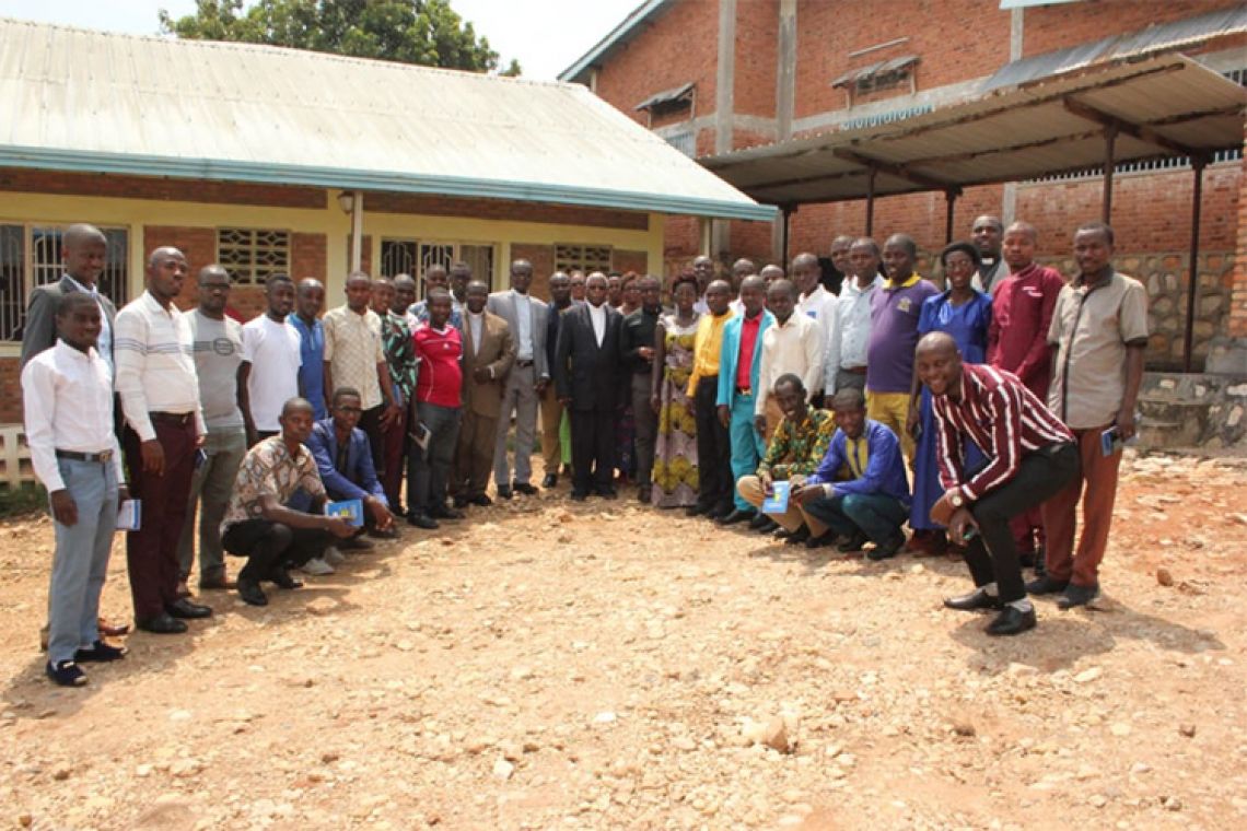 FORMATION DES CORRESPONDANTS PAROISSIAUX DU SITE WEB DE LA CECAB A BUBANZA