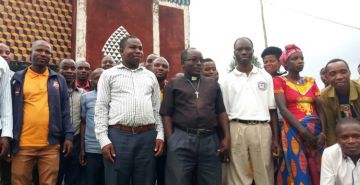 LA COMMUNAUTE SACERDOTALE DE BUTARA ET LES REPRESENTANTS DES SUCCURSALES S’ECHANGENT DES VŒUX