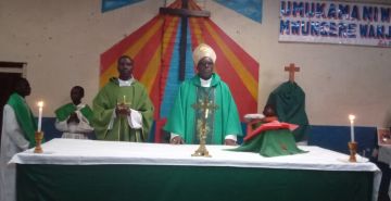 L’ARCHEVEQUE DE GITEGA A EFFECTUE UNE VISITE PASTORALE EN PAROISSE DE GATONDE