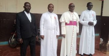 VISITE DE L’ARCHEVEQUE DE GITEGA EN PAROISSE MARAMVYA