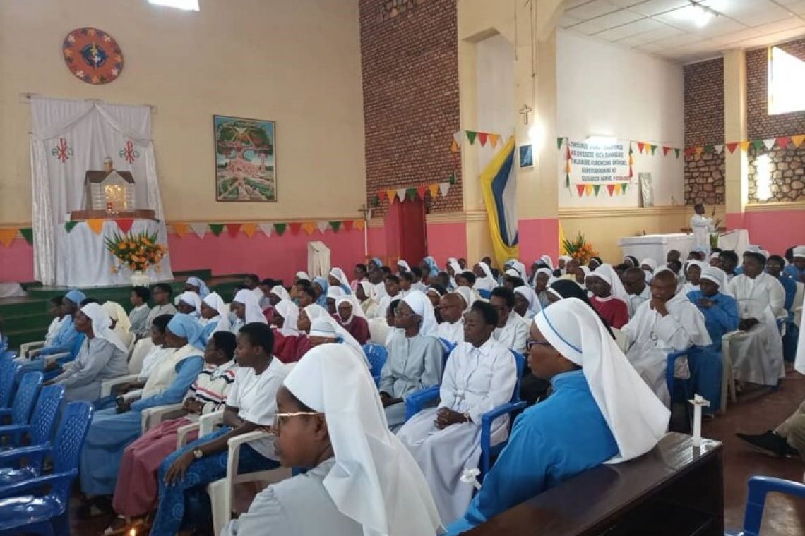 CELEBRATION DE LA FETE DE VIE CONSACREE A GITEGA