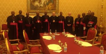 LES EVEQUES, MEMBRES DE LA CECAB EN VISITE AD LIMINA