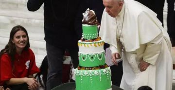 LE PAPE FRANÇOIS, DIX ANS DE PONTIFICAT