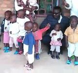 ASSISTANCE EN VIVRES AUX ORPHELINS DE BUYENGERO