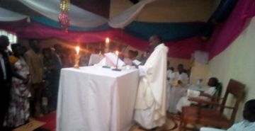 CELEBRATION DU DIMANCHE DE LA DIVINE MISERICORDE DANS LA PAROISSE CANGWE
