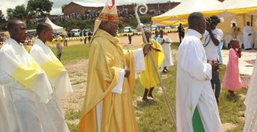 JUBILE D'ARGENT D'EPICOPAT DE S.E. MGR JEAN NTAGWARARA, EVEQUE EMERITE DU DIOCESE DE BUBANZA 