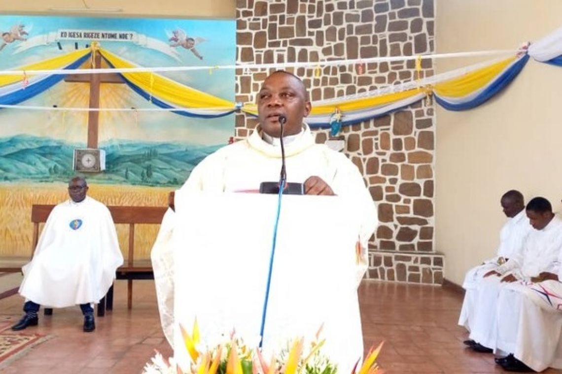 LES ACTIVITES DES MAC ET DES GS ONT ETE CLOTUREES AU GRAND SEMINAIRE DE BUJUMBURA