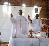 ABARIRIMBIRAMANA BA PARUWASE BUKIRASAZI BARAGIYE KURAMUTSA BAGENZI BABO BO MURI PARUWASE SHANGA 