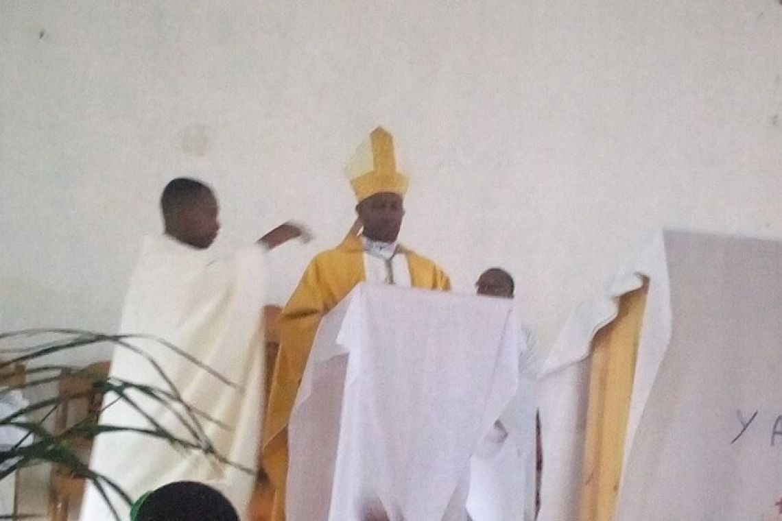 VISITE PASTORALE DE L'EVEQUE DU DIOCESE BURURI A BURUHUKIRO