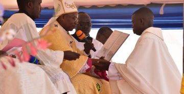 CEREMONIES D’ORDINATION ET COLLATION DES MINISTERES DANS LA PAROISSE KARINZI DE L’ARCHIDIOCESE DE BUJUMBURA