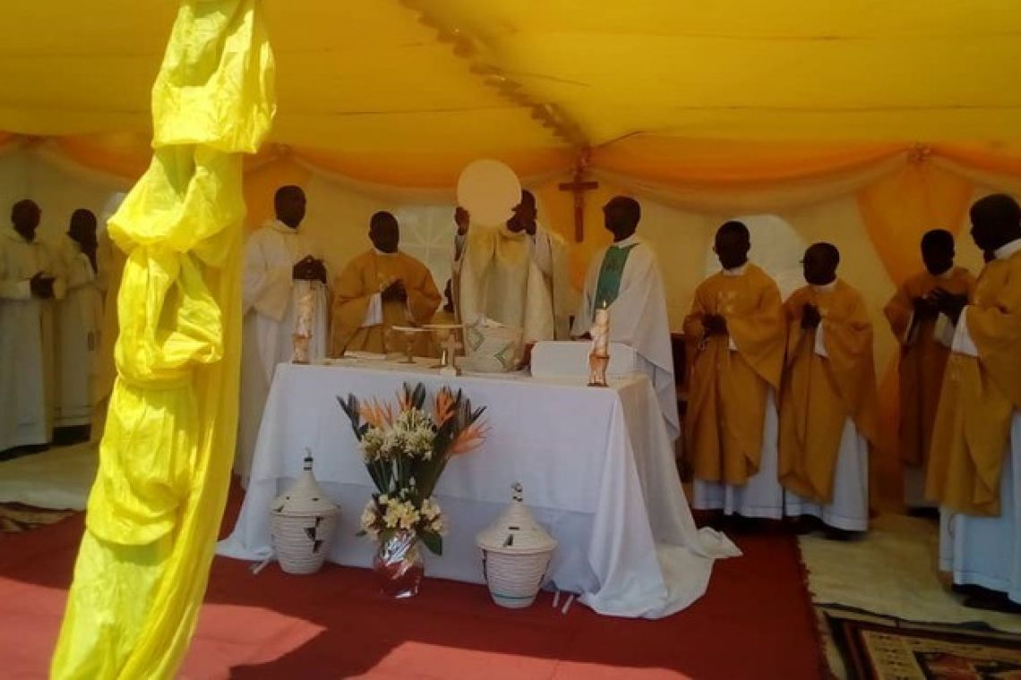 CELEBRATION DE LA MESSE DES PREMICES A LA SUCCURSALE DE KAGUNUZI 