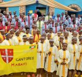 NAISSANCE DE LA CHORALE PUERI CANTORES EN PAROISSE SAINTE MARIE MEDIATRICE DE MABAYI 