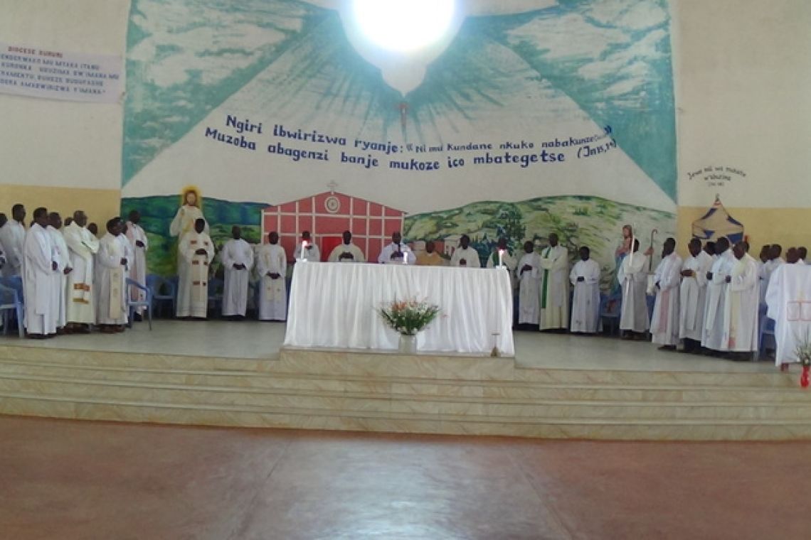 TE DEUM DU NOUVEL AN DANS LE VICARIAT DU BUTUTSI