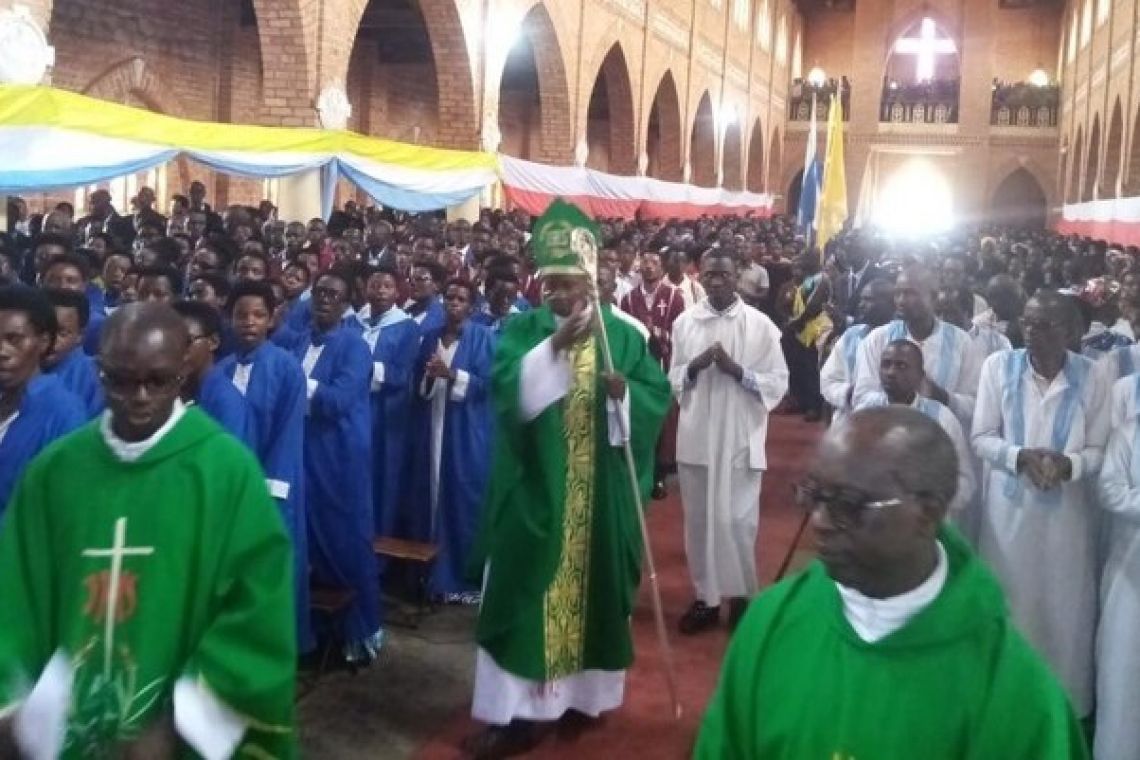 CELEBRATION DE LA JOURNEE DEDIEE AUX MALADES DANS LA PAROISSE RUMEZA