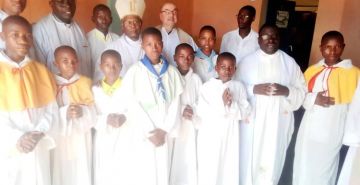 MESSE DE CLOTURE DU VOYAGE DES VISITEURS DES OPM CANADIENS A MUZINDA