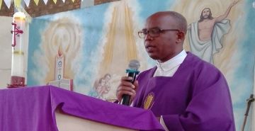 BENEDICTION DES TOMBES REHABILITEES ET D’UN ABRI POUR LE RECUEILLEMENT