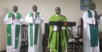  SOIREE DE SANCTIFICATION DES PRETRES A LA CATHEDRALE REGINA MUNDI DE BUJUMBURA