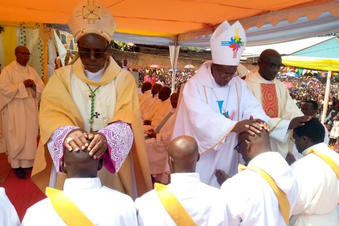 ORDINATIONS 2024 DANS L'ARCHIDIOCESE DE GITEGA
