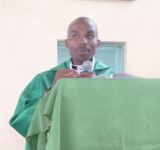 LES MEMBRES DES MOUVEMENTS D’ACTION CATHOLIQUE DE LA PAROISSE DE KAYOVE EN VISITE A LEURS CONDISCIPLES DE KIGUHU