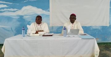 VISITE CANONIQUE DU NONCE APOSTOLIQUE A BUBANZA, ENTRETIEN AVEC LE CLERGE DE CE DIOCESE