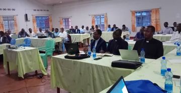 FORMATION PERMANENTE DES FORMATEURS AU SERVICE D’UN CLERGE BIEN FORME