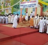 L’EVEQUE DE RUYIGI VIENT DE SOUFFLER SA QUATORZIEME BOUGIE D’ORDINATION EPISCOPALE
