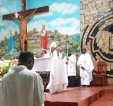LE NOUVEL EVEQUE DE RUTANA A EFFECTUE SA PREMIERE VISITE A MPINGA