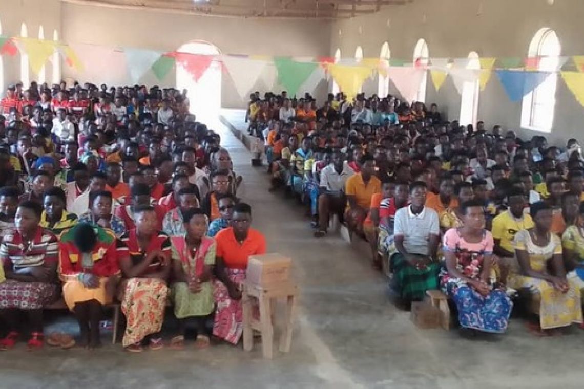 MINI-FORUM DES JEUNES A GATOKE DE LA PAROISSE RUSENGO 